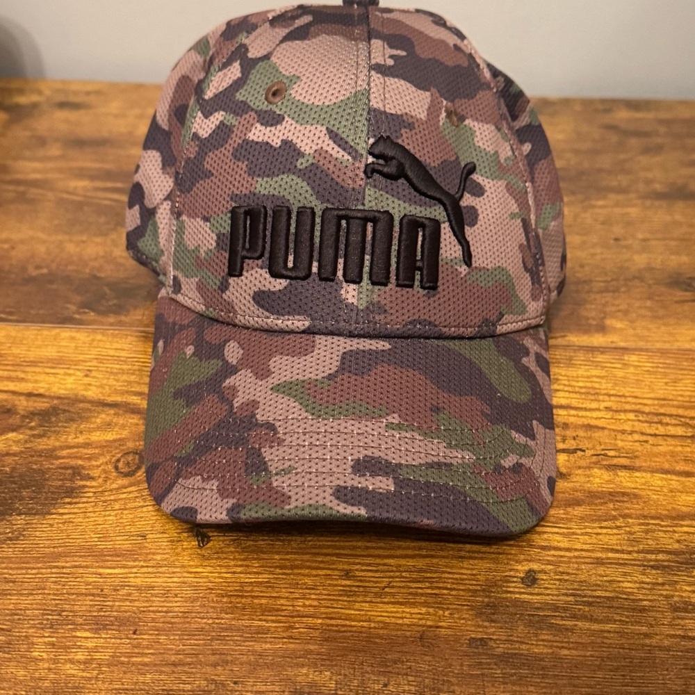 PUMA‎ Camo Flexfit Fitted Hat Woodland Camo S/M